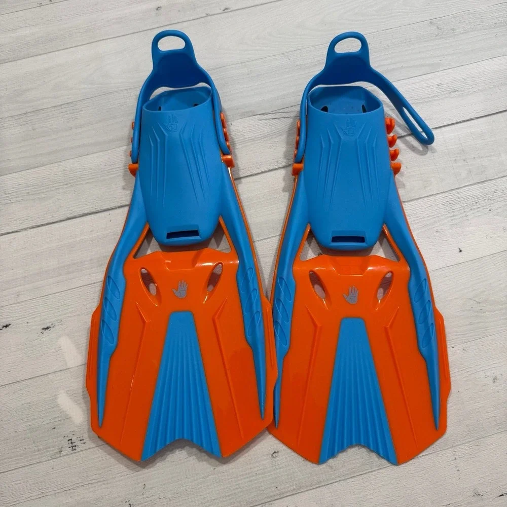 Body Glove adjustable snorkeling fins youth large/xl shoes size 1-4